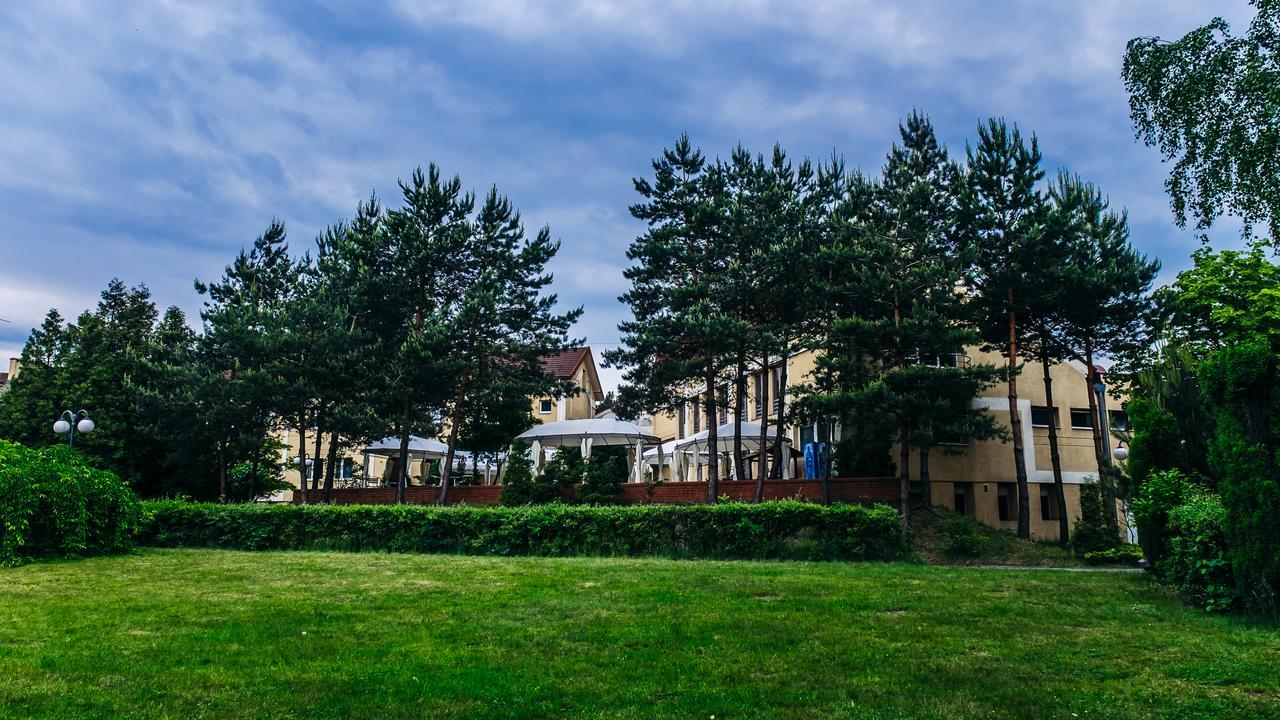 Osrodek Szkoleniowo-Wypoczynkowy "Stodoly" Hotel Rybnik  Exterior photo